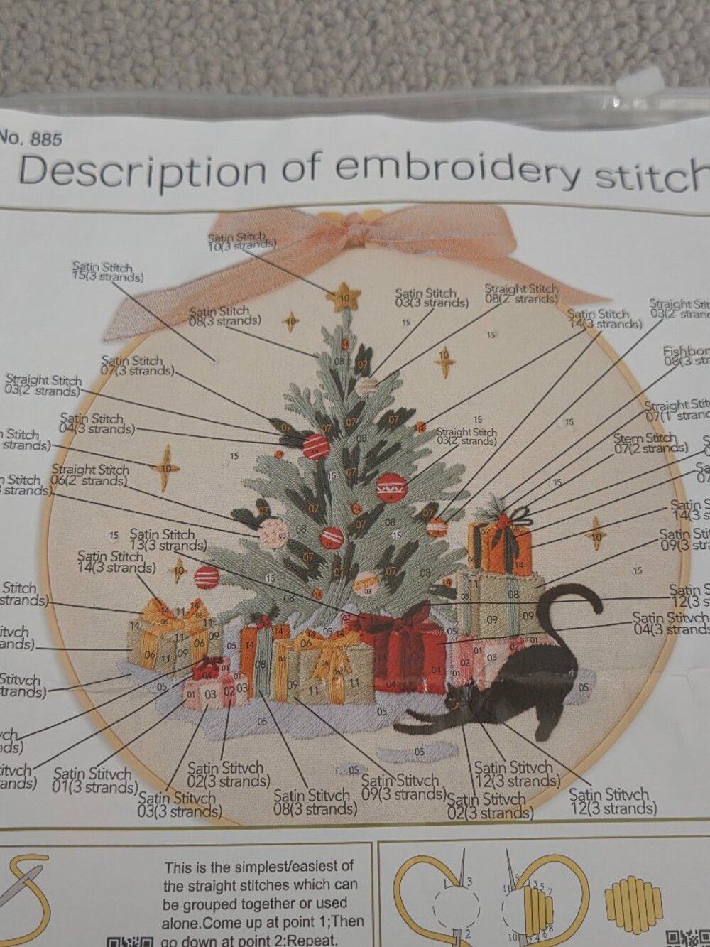 Christmas Tree with Cat Embroidery Kit